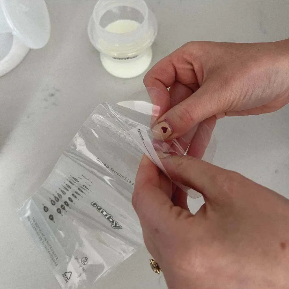 Nuby 25X 300ml Breast Milk Storage Bags 2 Nuby 25X 300ml Breast Milk Storage Bags - Image 2