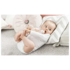 Sophie La Girafe Bites Teether -Baby Shower Store sophie la girafe bites teether 2