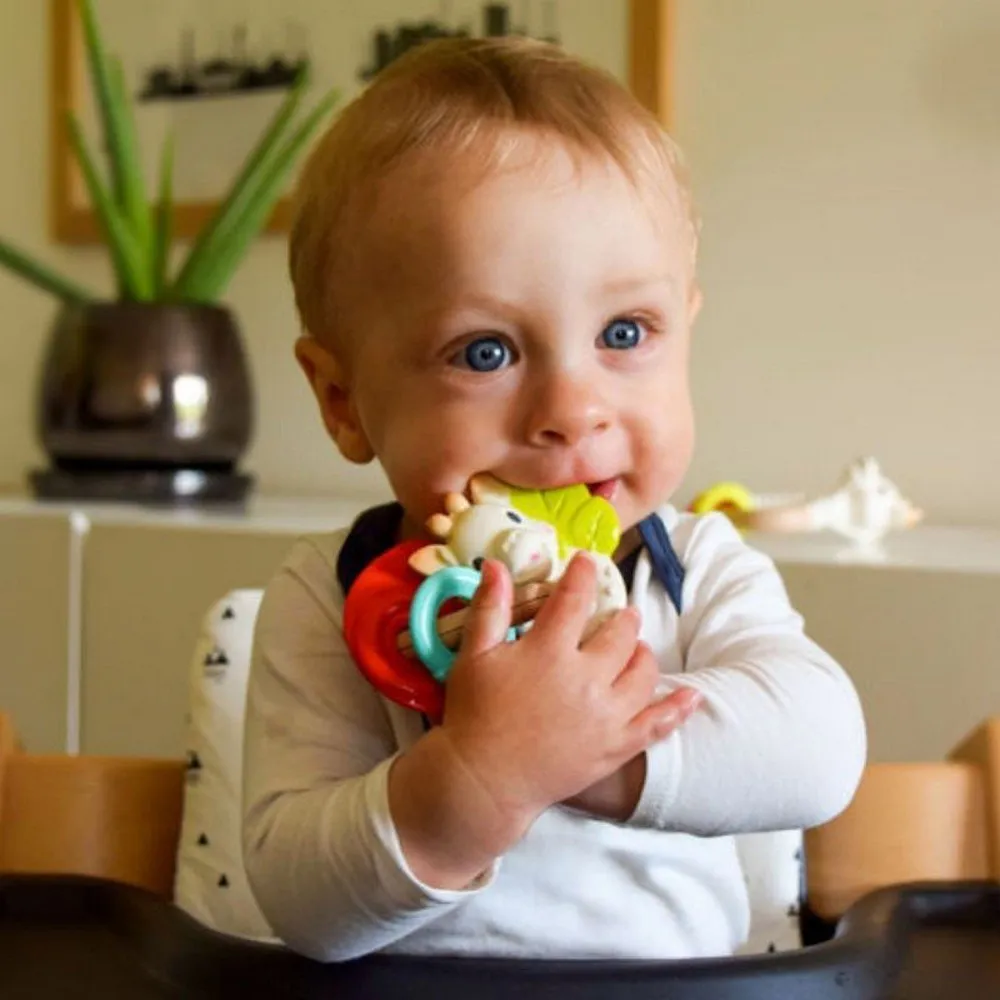 Sophie La Girafe So´Pure Natur´Chew Bioplastic And Natural Hevea Teether Rattle 3 Sophie La Girafe So´Pure Natur´Chew Bioplastic And Natural Hevea Teether Rattle - Image 3