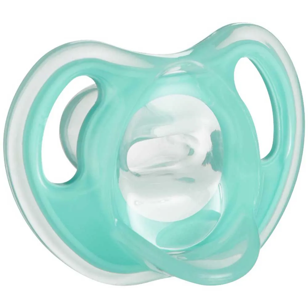 Tommee Tippee Ultra Light Pacifiers X2 2 Tommee Tippee Ultra Light Pacifiers X2 - Image 2